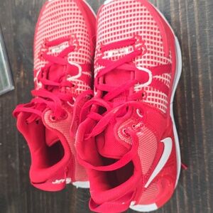 Nike Witness VII Basketball Shoes